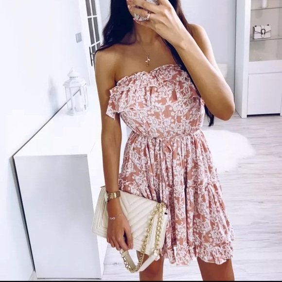 CLEARANCE Romantic Dainty Ruffle Trim Floral Print Dress - Picture 4 of 7